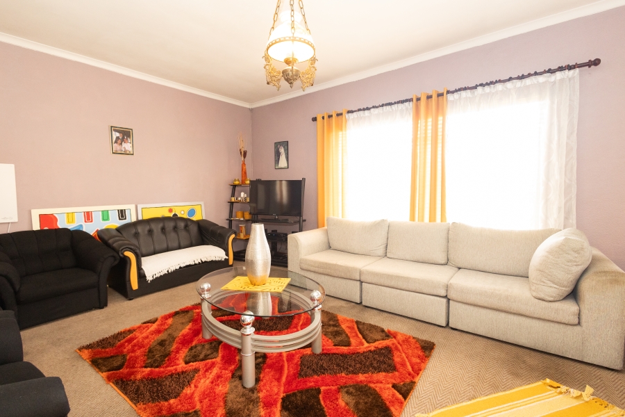5 Bedroom Property for Sale in Churchill Estate Western Cape